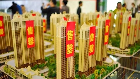 【十萬(wàn)個(gè)品牌故事】給全世界數(shù)以千萬(wàn)的設(shè)計(jì)人員帶去便利,這家公司的產(chǎn)品究竟有多牛_粉絲數(shù)18143_作品數(shù)1228-財(cái)經(jīng)視頻-免費(fèi)在線觀看